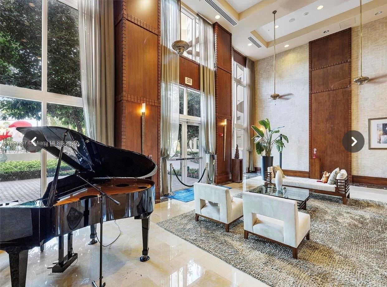 19501 W Country Club Dr #2515, Aventura FL 33180