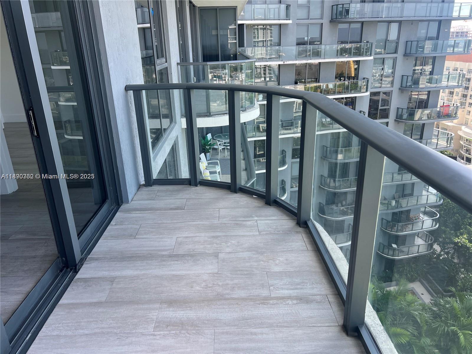 121 NE 34th St #1610, Miami FL 33137