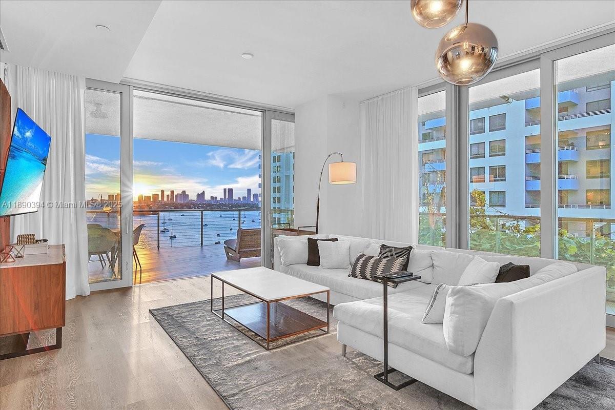 1300 Monad Ter #10B, Miami Beach FL 33139