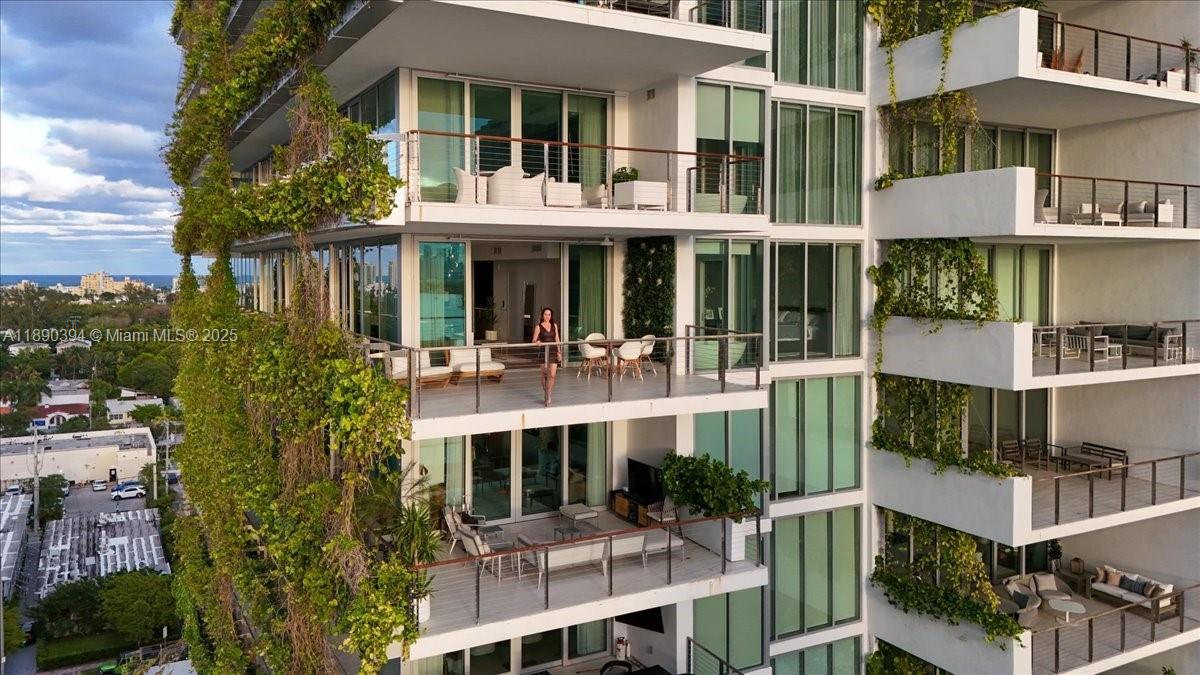 1300 Monad Ter #10B, Miami Beach FL 33139