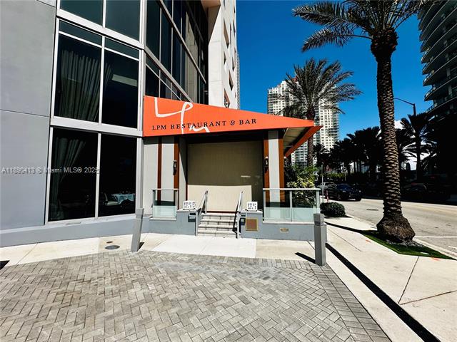 Miami FL 33131 - A11890413