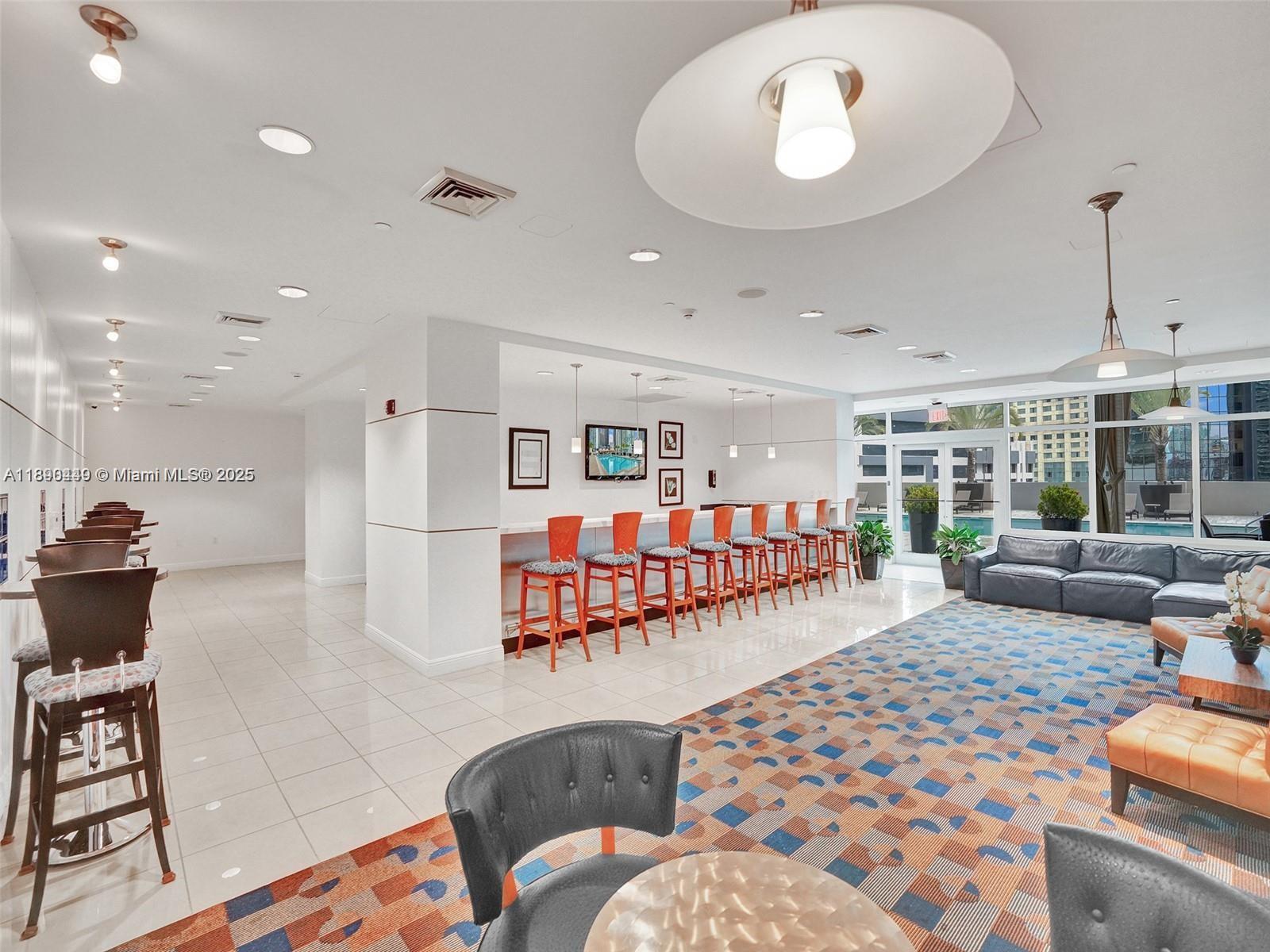 Miami FL 33130 - A11890449