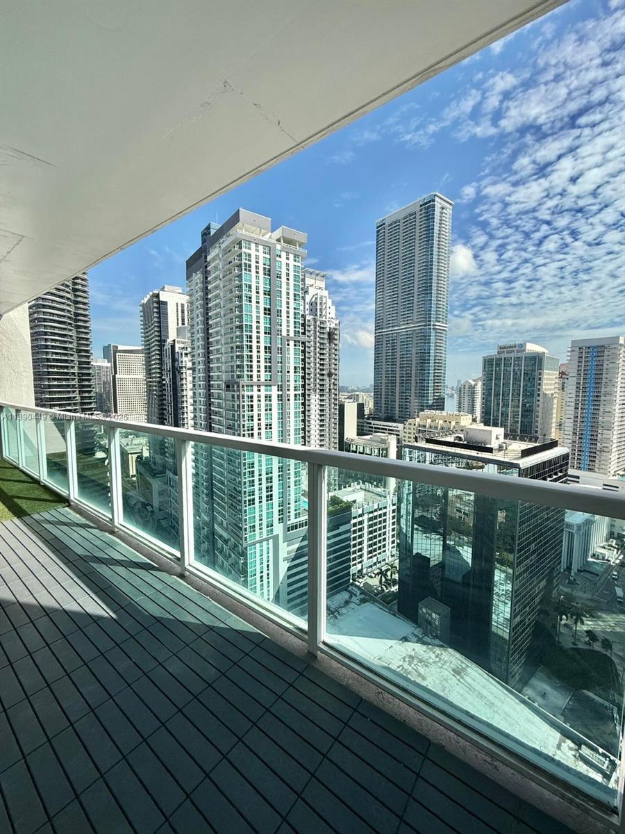 Miami FL 33130 - A11890449