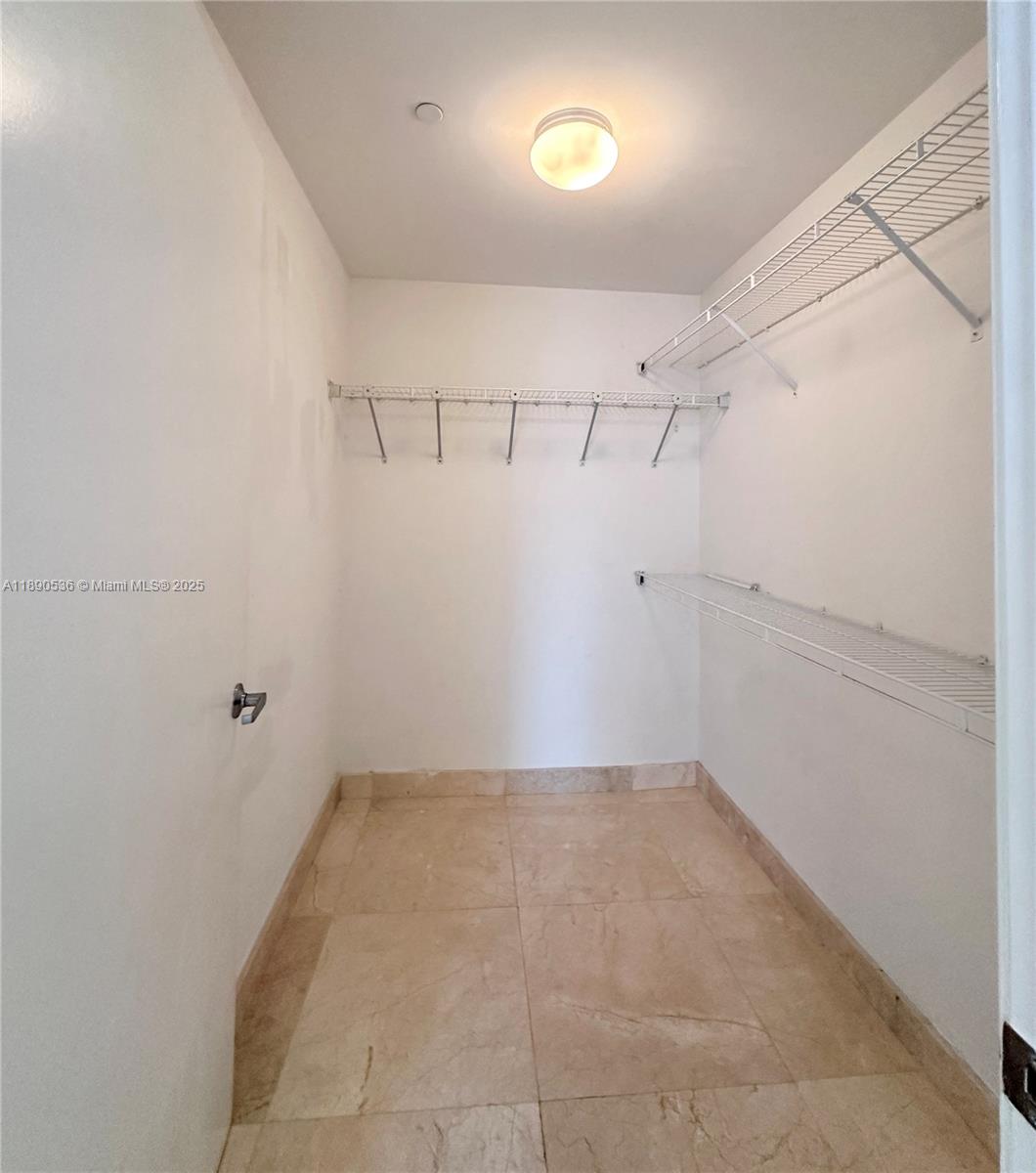 1050 Brickell Ave #2202, Miami FL 33131