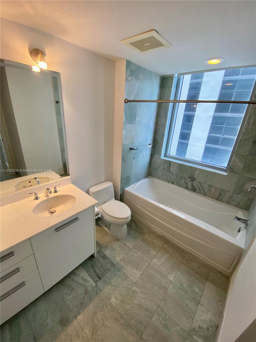 1050 Brickell Ave #2202, Miami FL 33131