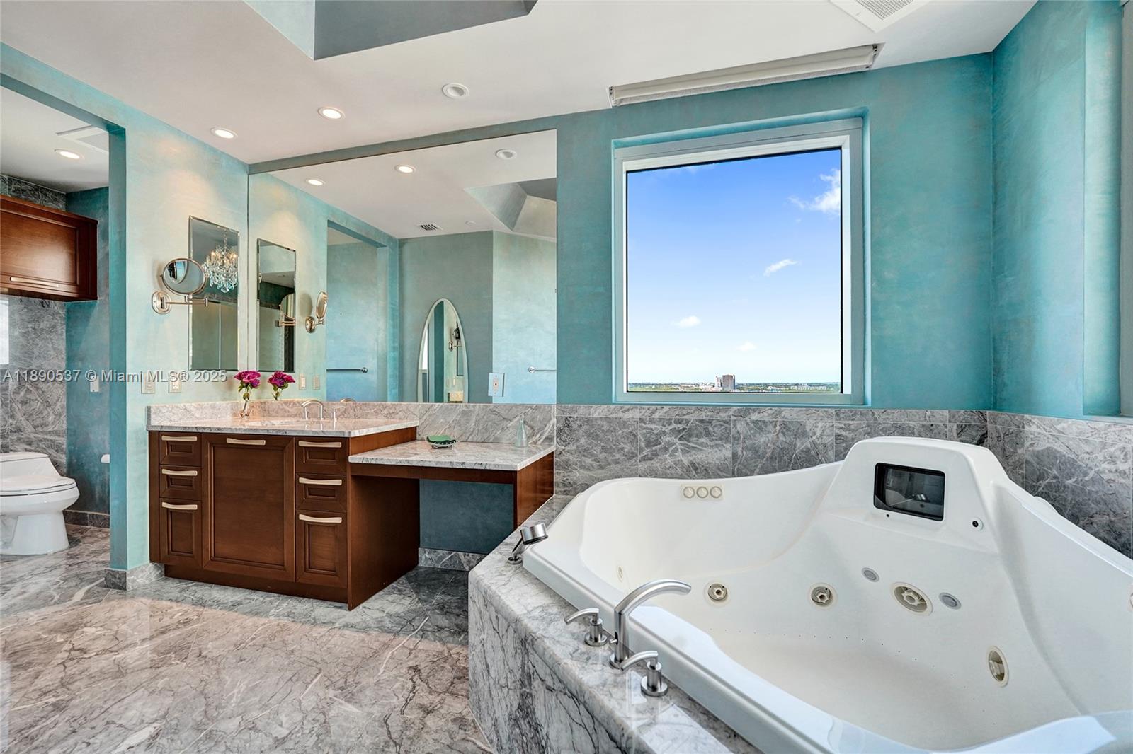 16047 Collins Ave #2101, Sunny Isles Beach FL 33160