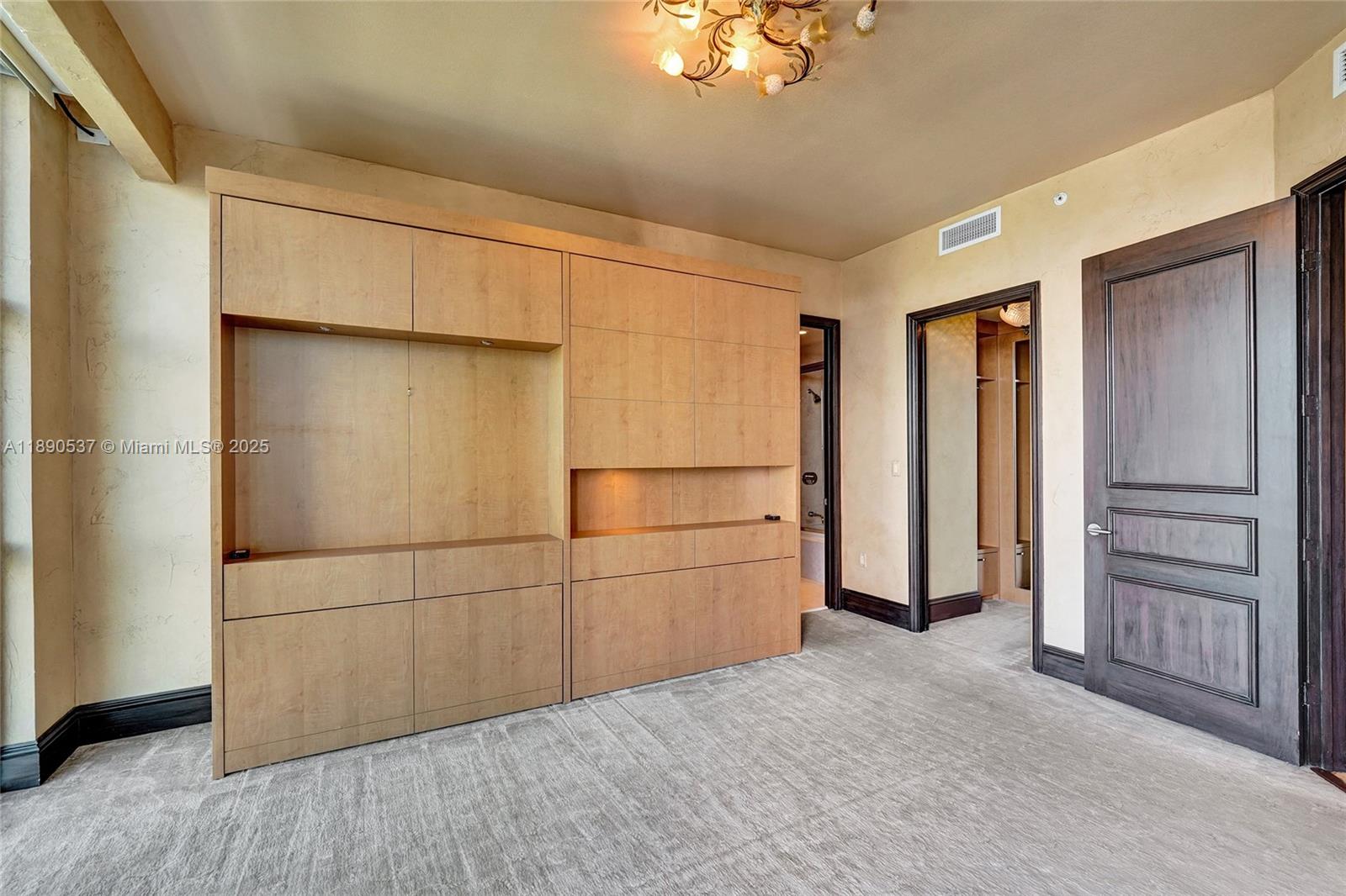 16047 Collins Ave #2101, Sunny Isles Beach FL 33160