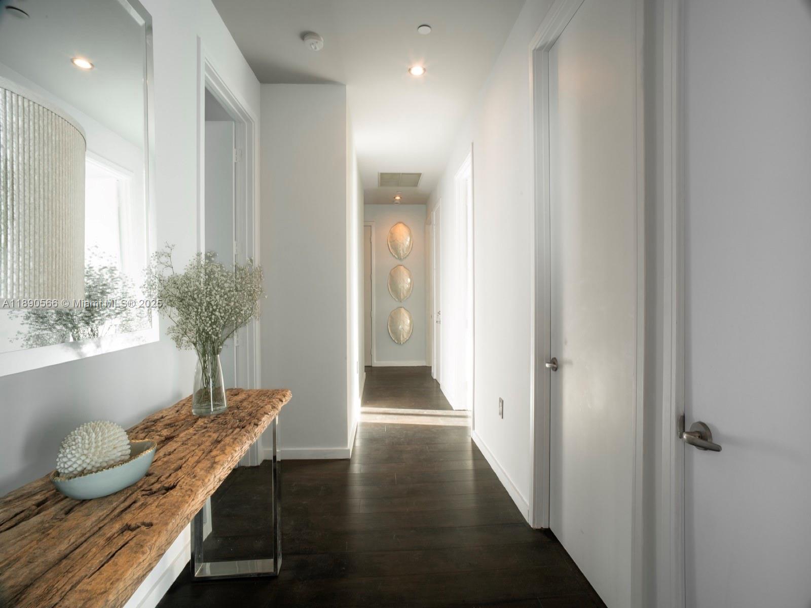 900 Brickell Key Blvd #2204, Miami FL 33131