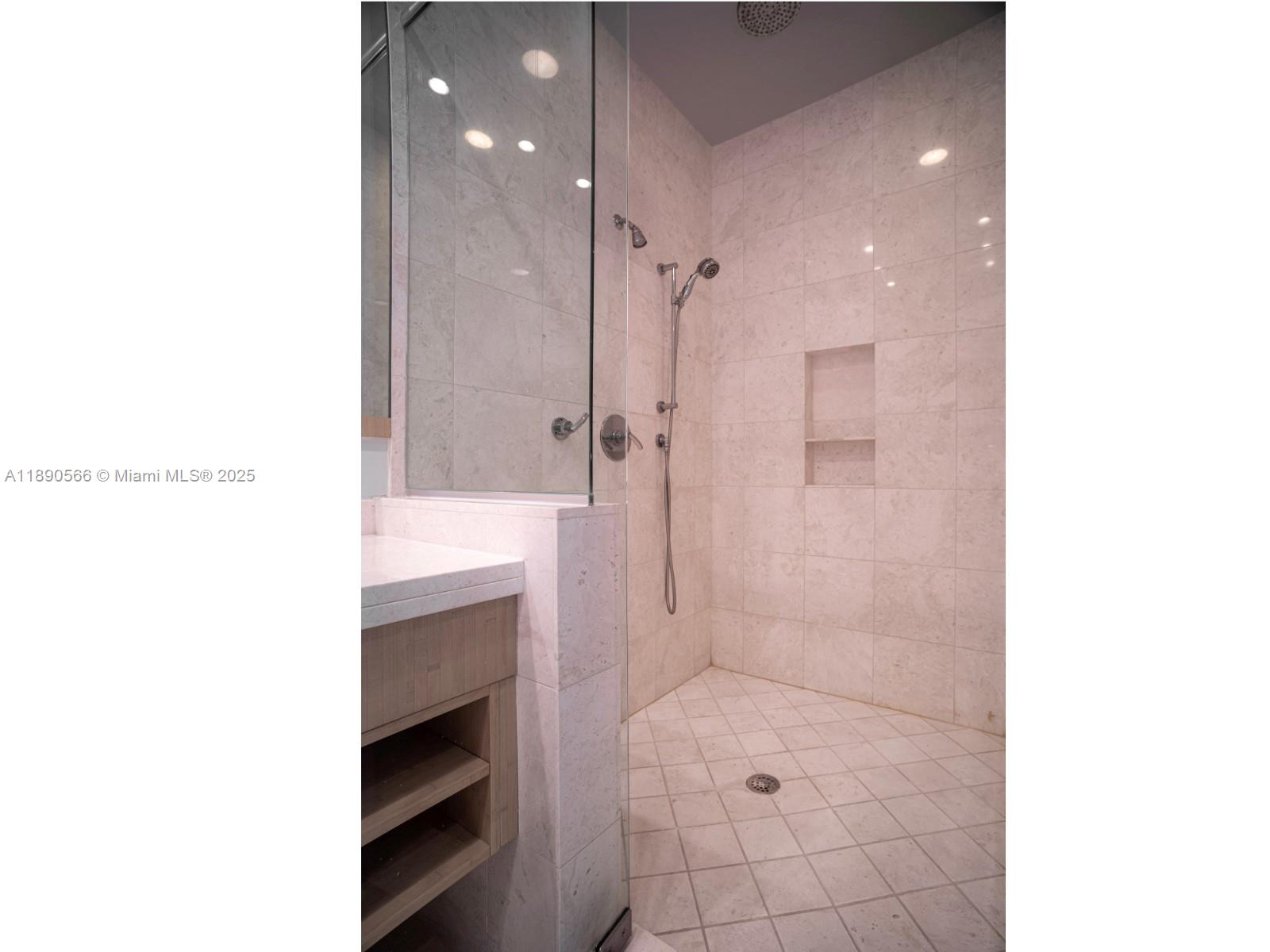 900 Brickell Key Blvd #2204, Miami FL 33131