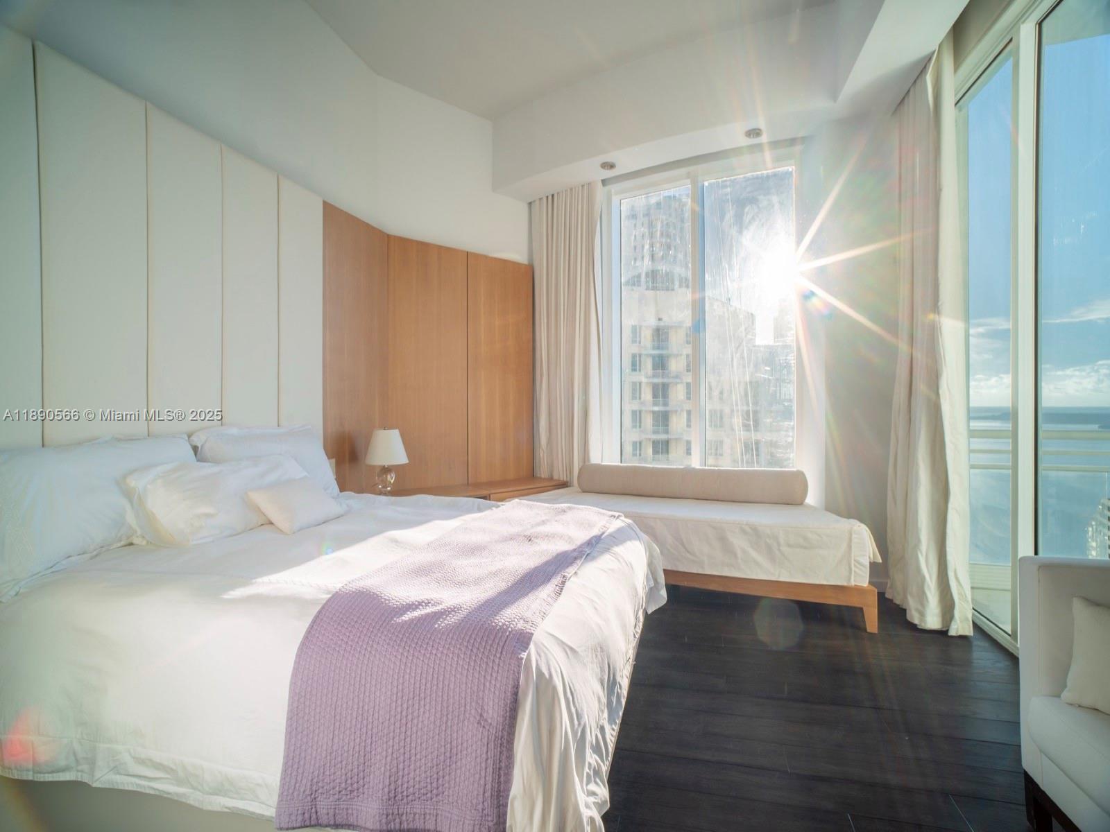 900 Brickell Key Blvd #2204, Miami FL 33131