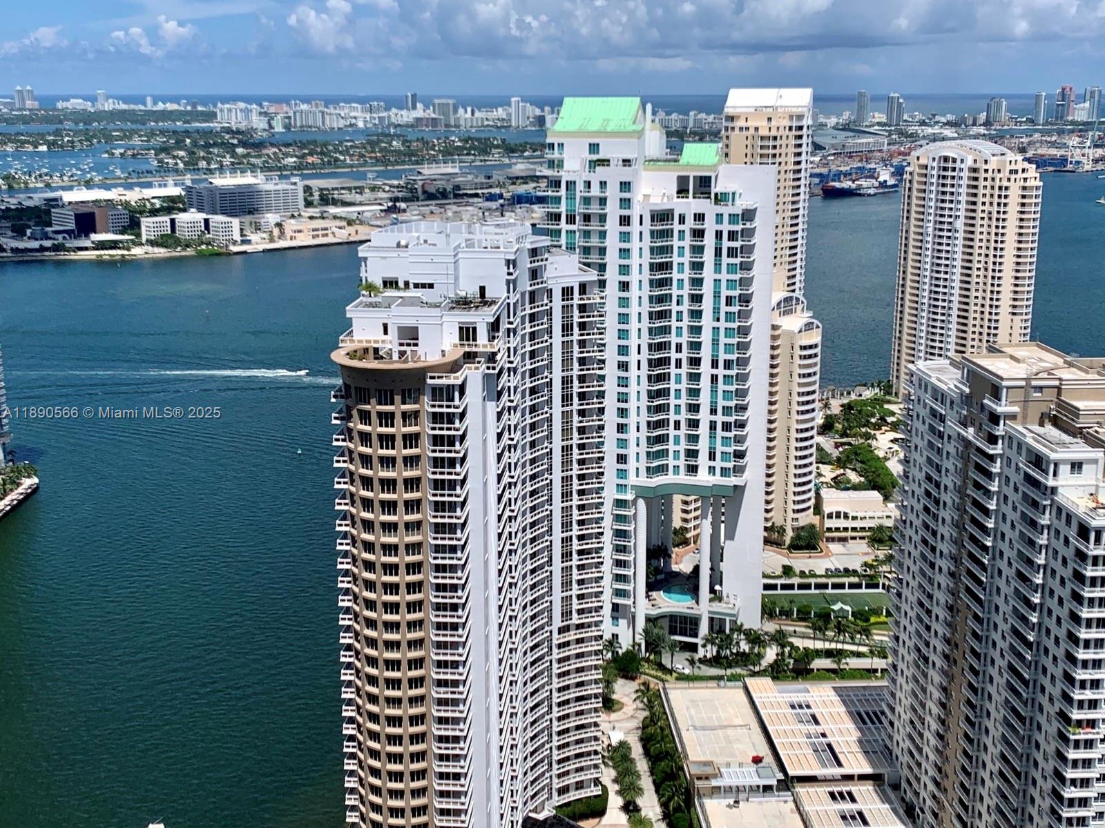 900 Brickell Key Blvd #2204, Miami FL 33131