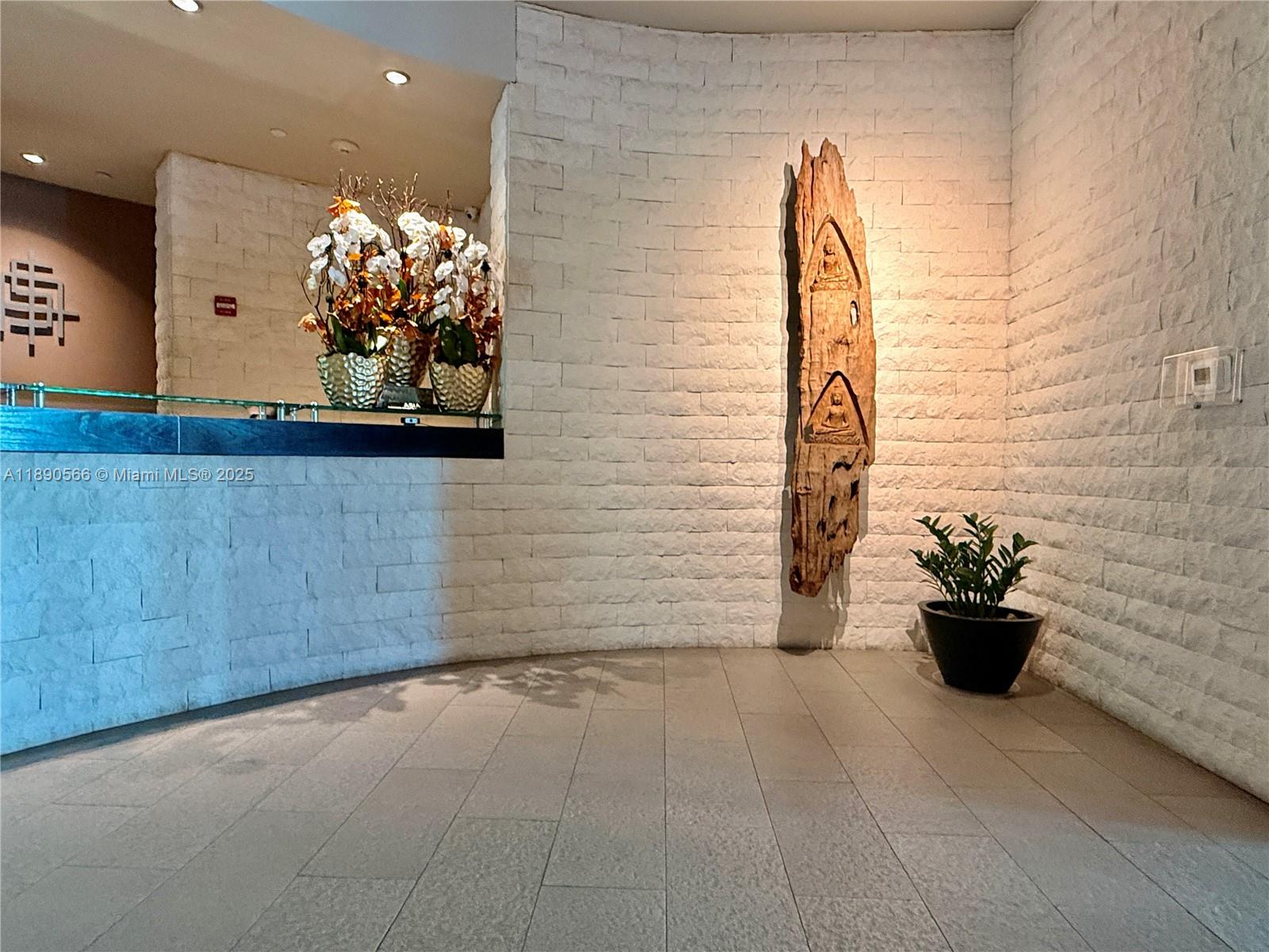 900 Brickell Key Blvd #2204, Miami FL 33131