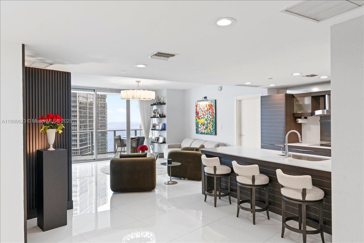 200 Biscayne Boulevard Way #3608, Miami FL 33131