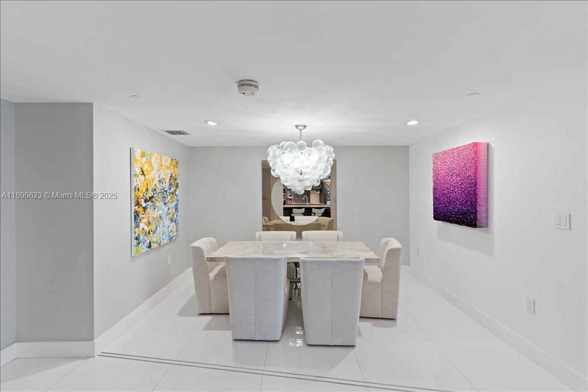 200 Biscayne Boulevard Way #3608, Miami FL 33131
