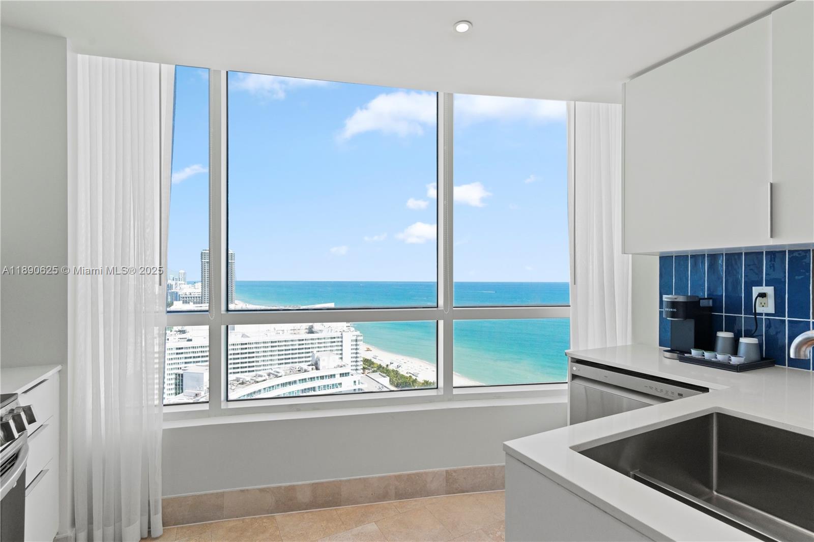 4401 Collins Ave #3003, Miami Beach FL 33140