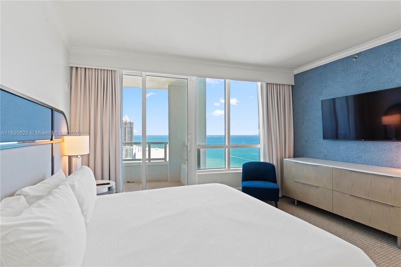 4401 Collins Ave #3003, Miami Beach FL 33140