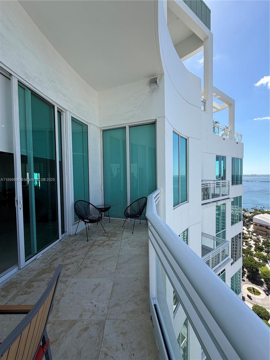 900 Brickell Key Blvd #3205, Miami FL 33131