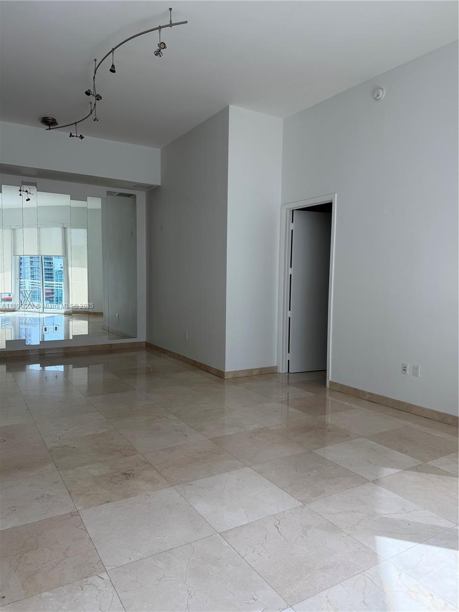 900 Brickell Key Blvd #3205, Miami FL 33131
