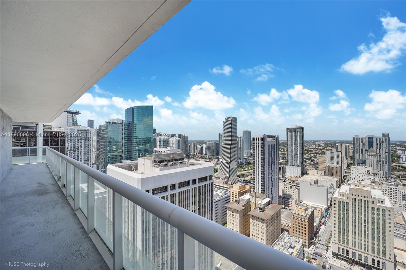 50 Biscayne Blvd #4311, Miami FL 33132