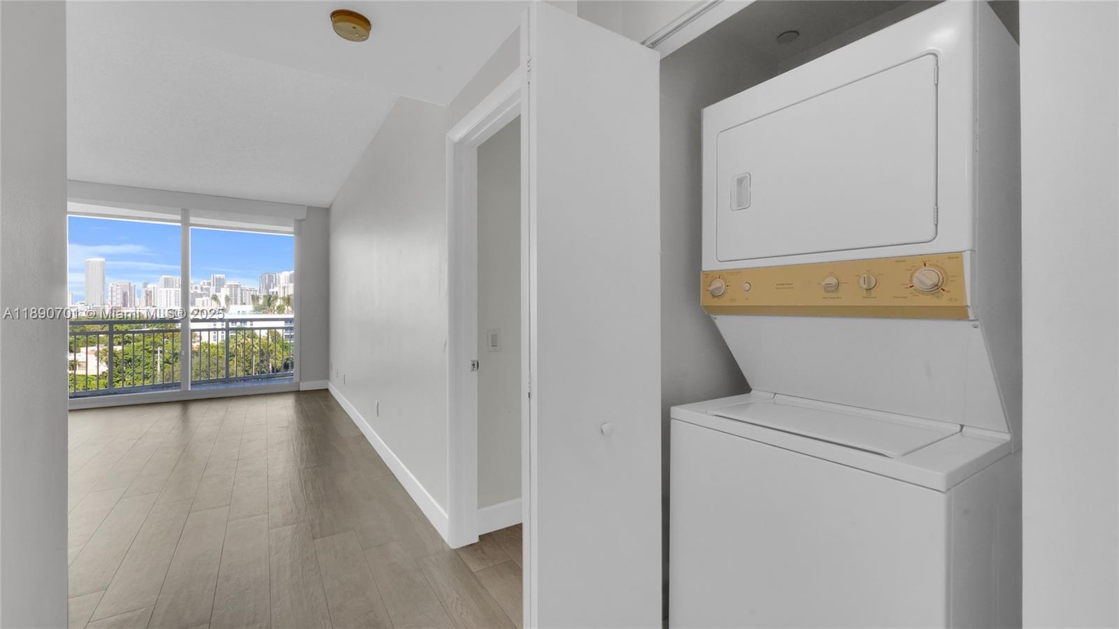 2475 Brickell Ave #803, Miami FL 33129