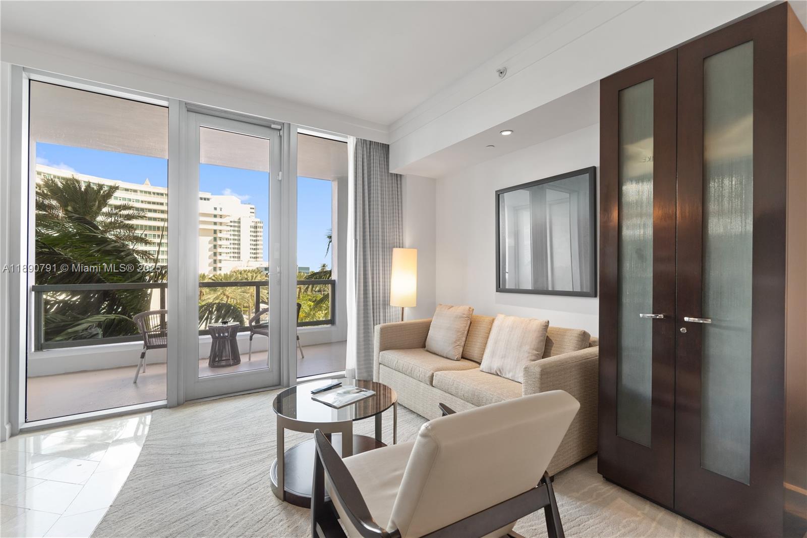 4391 Collins Ave #402, Miami Beach FL 33140