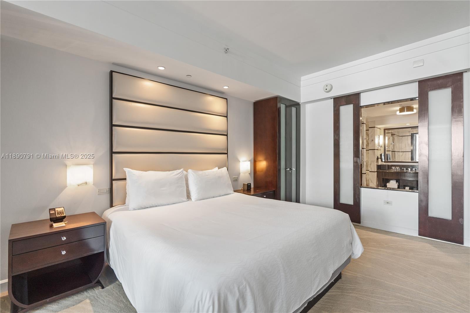 4391 Collins Ave #402, Miami Beach FL 33140