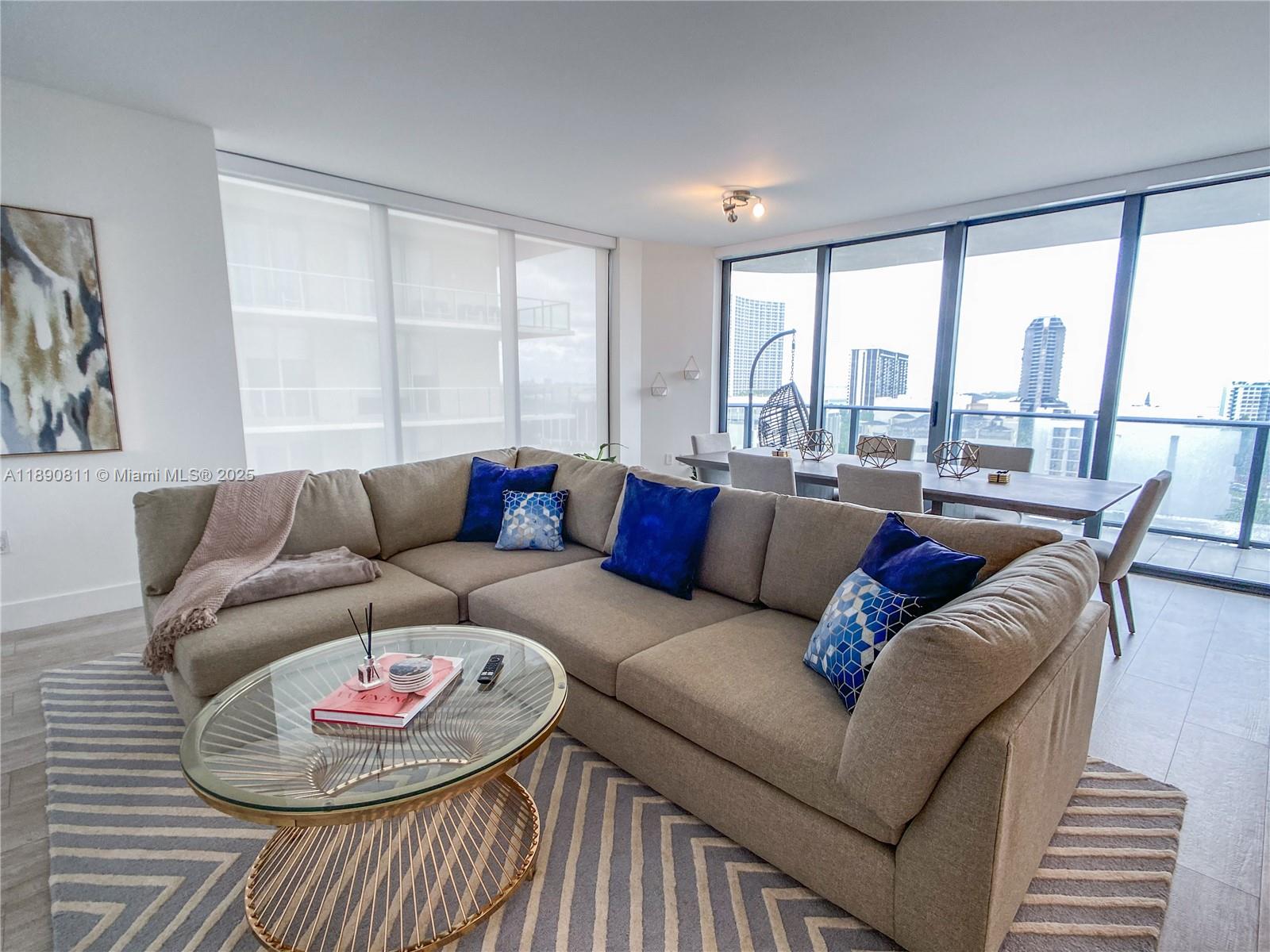 121 NE 34th St #908, Miami FL 33137