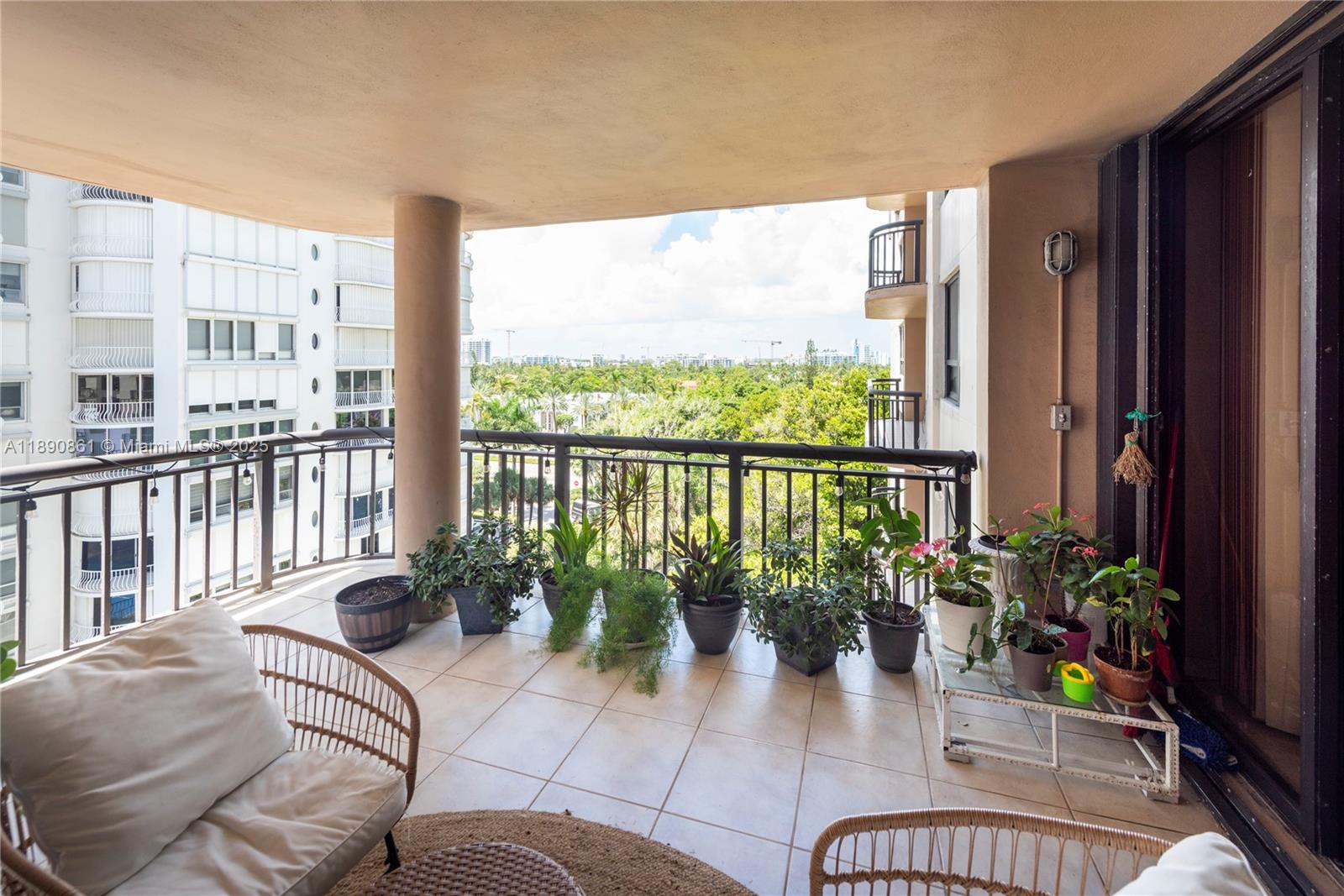 Bal Harbour FL 33154 - A11890861