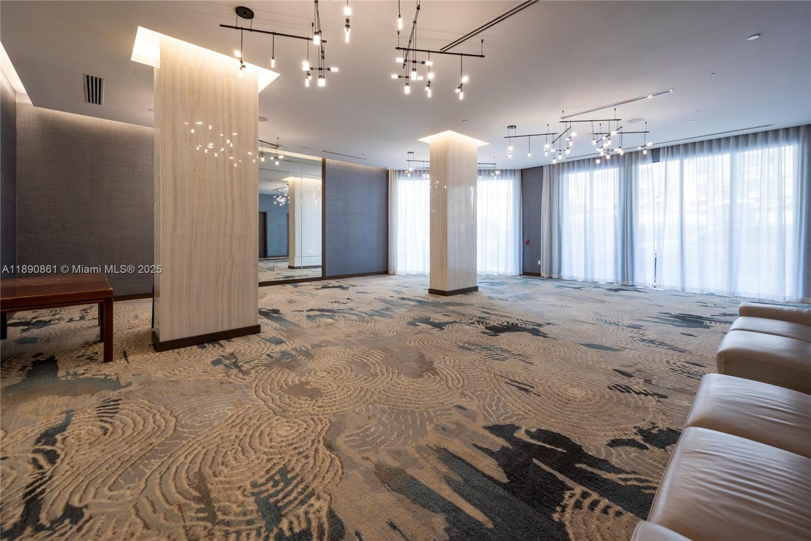 Bal Harbour FL 33154 - A11890861