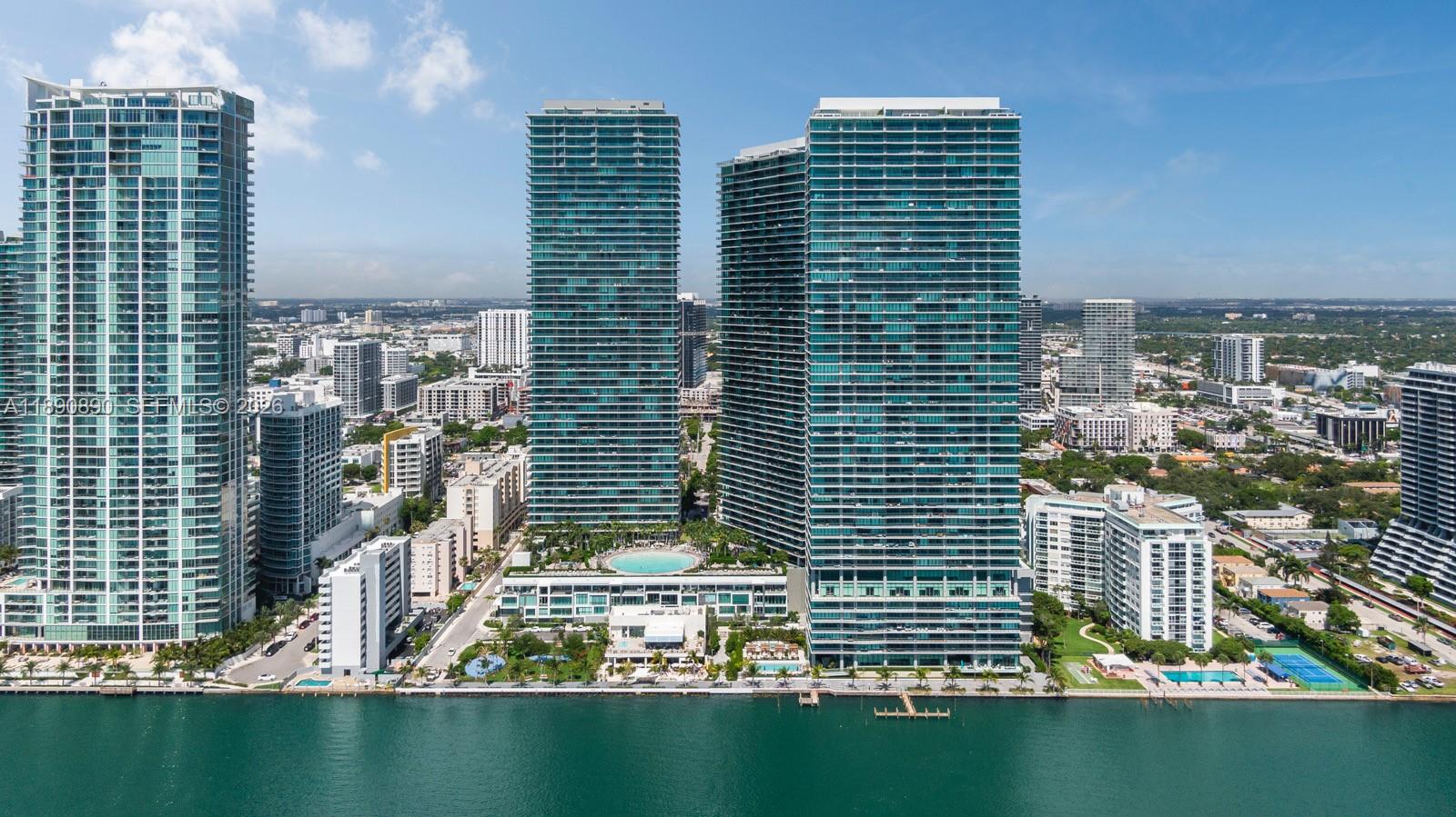 650 NE 32nd St #BH7, Miami FL 33137