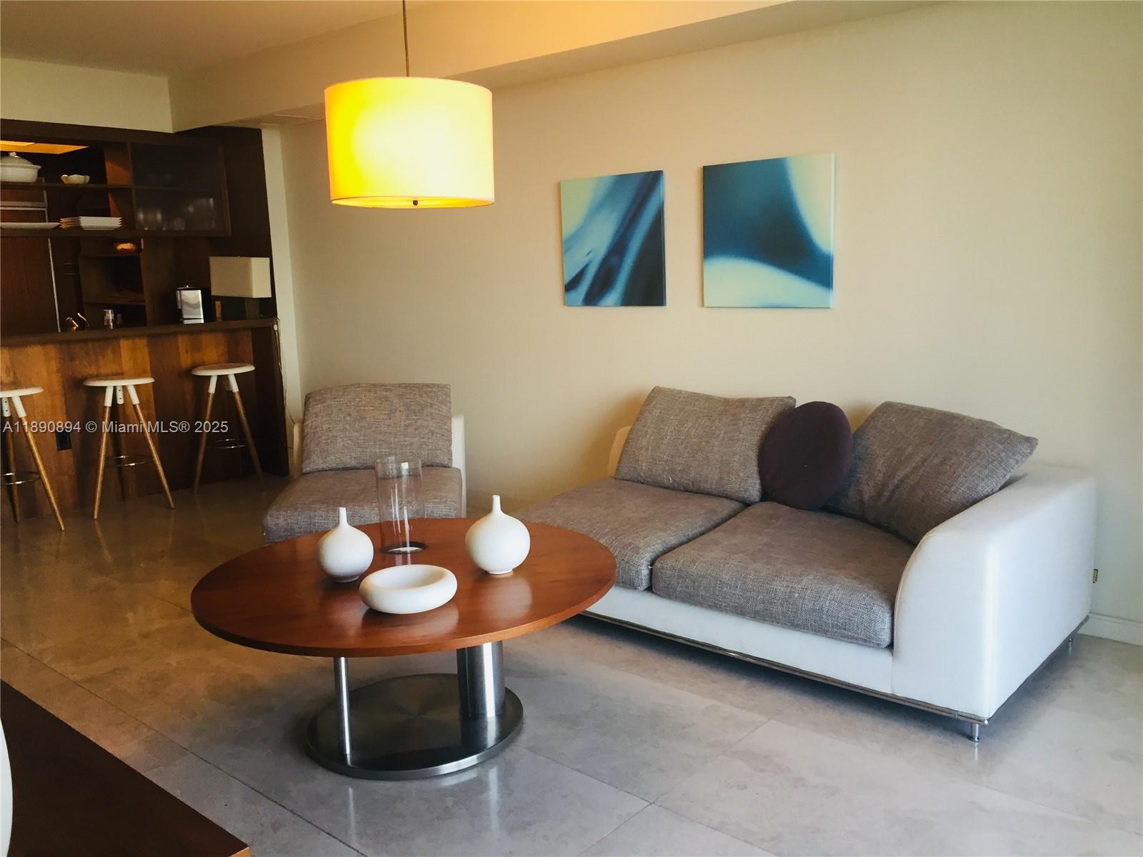 50 Biscayne Blvd #910, Miami FL 33132