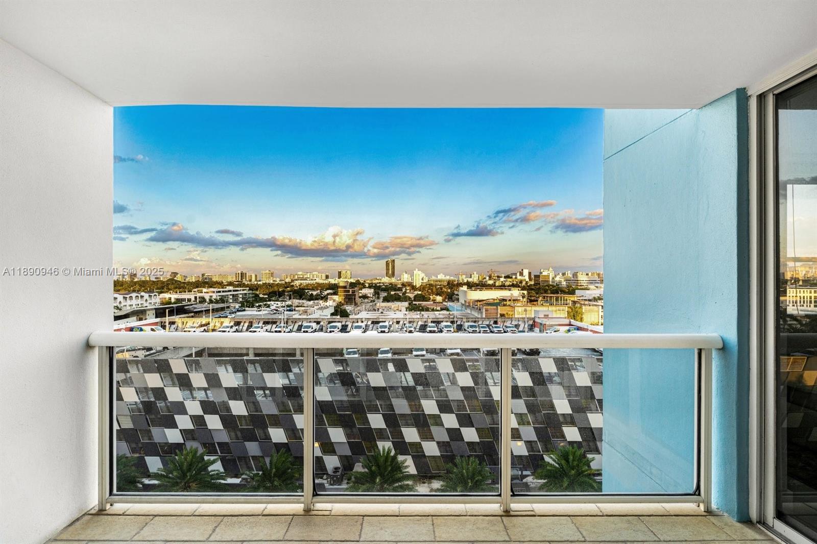 1800 Sunset Harbour Dr #1007, Miami Beach FL 33139