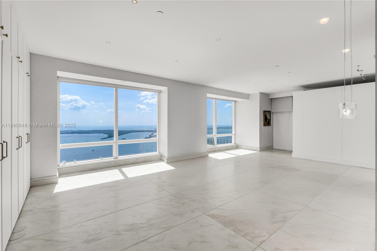 1425 Brickell Ave #54DEF, Miami FL 33131
