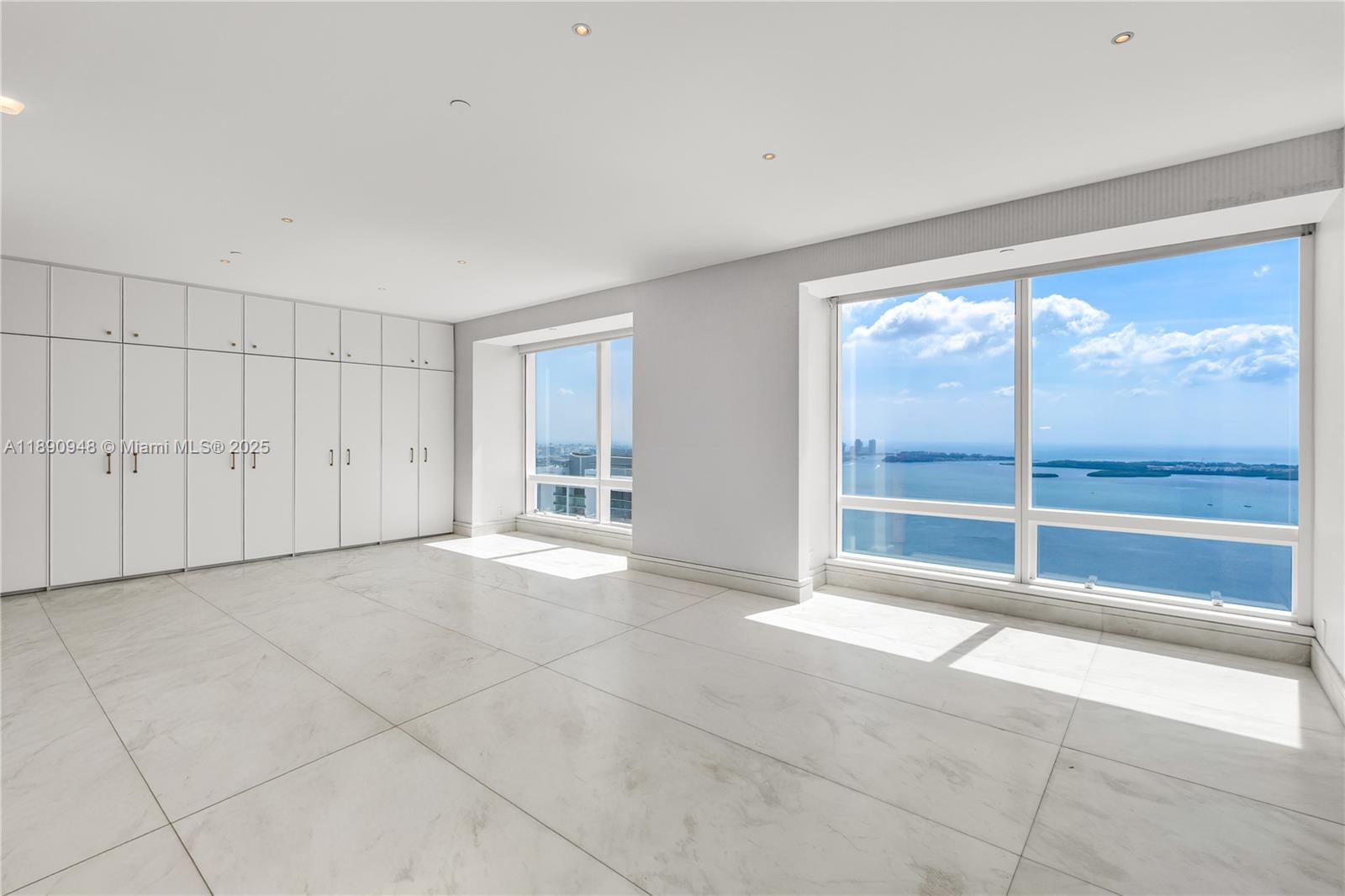 1425 Brickell Ave #54DEF, Miami FL 33131