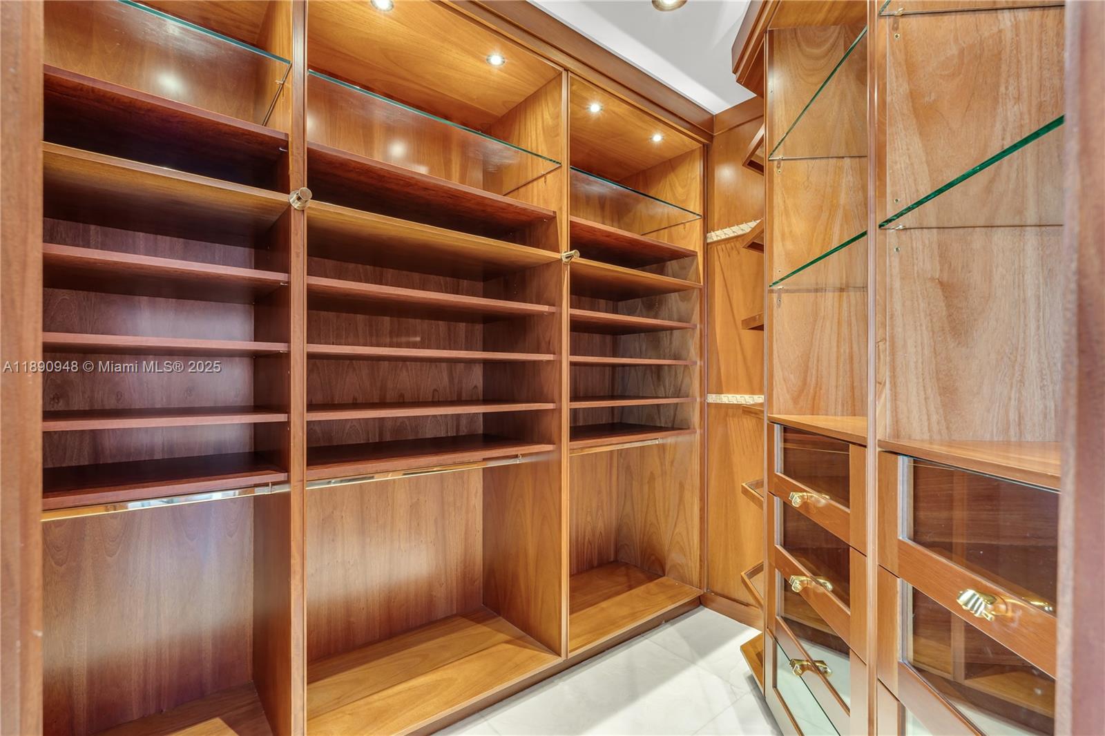 1425 Brickell Ave #54DEF, Miami FL 33131