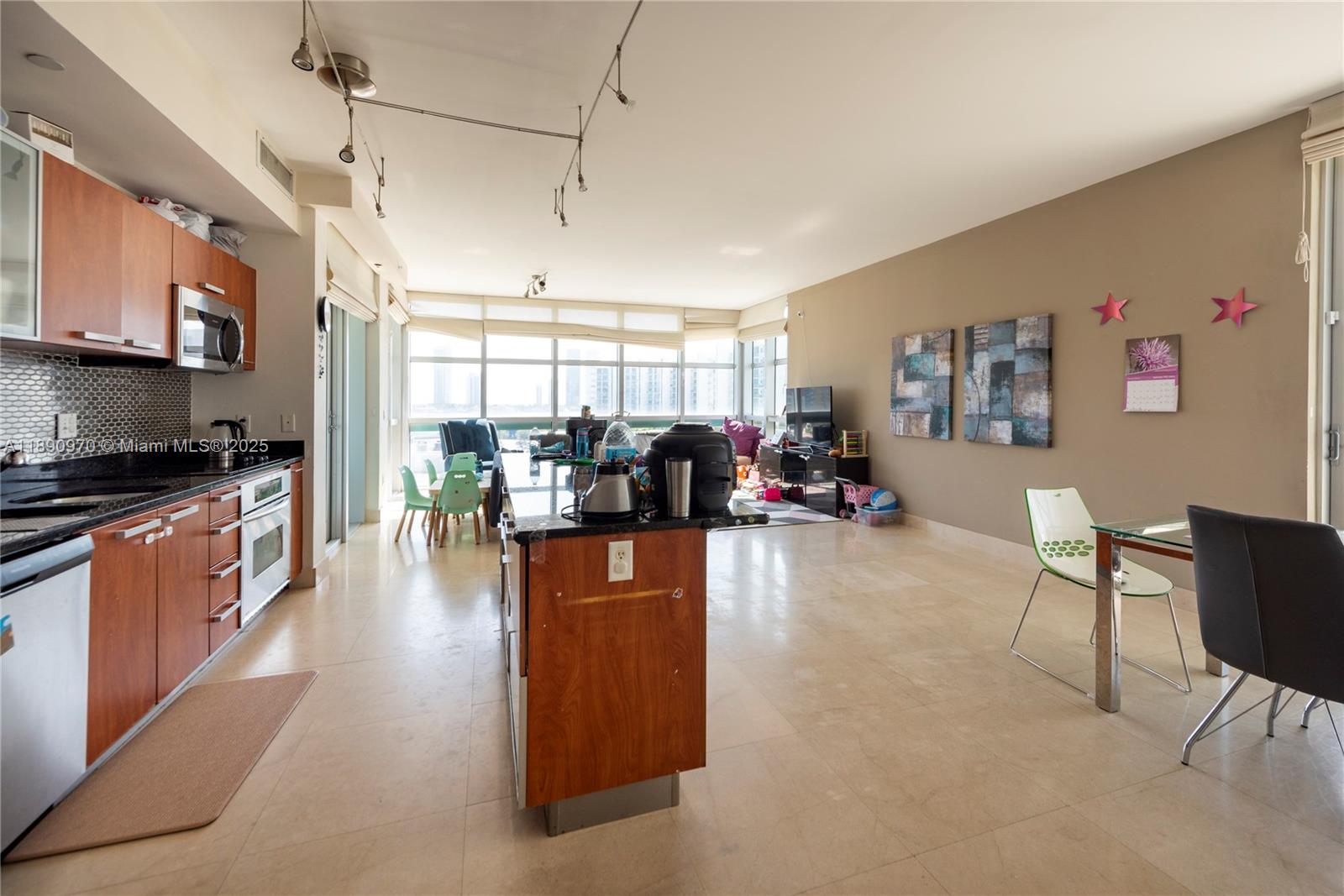 3131 NE 188th St #2-808, Aventura FL 33180
