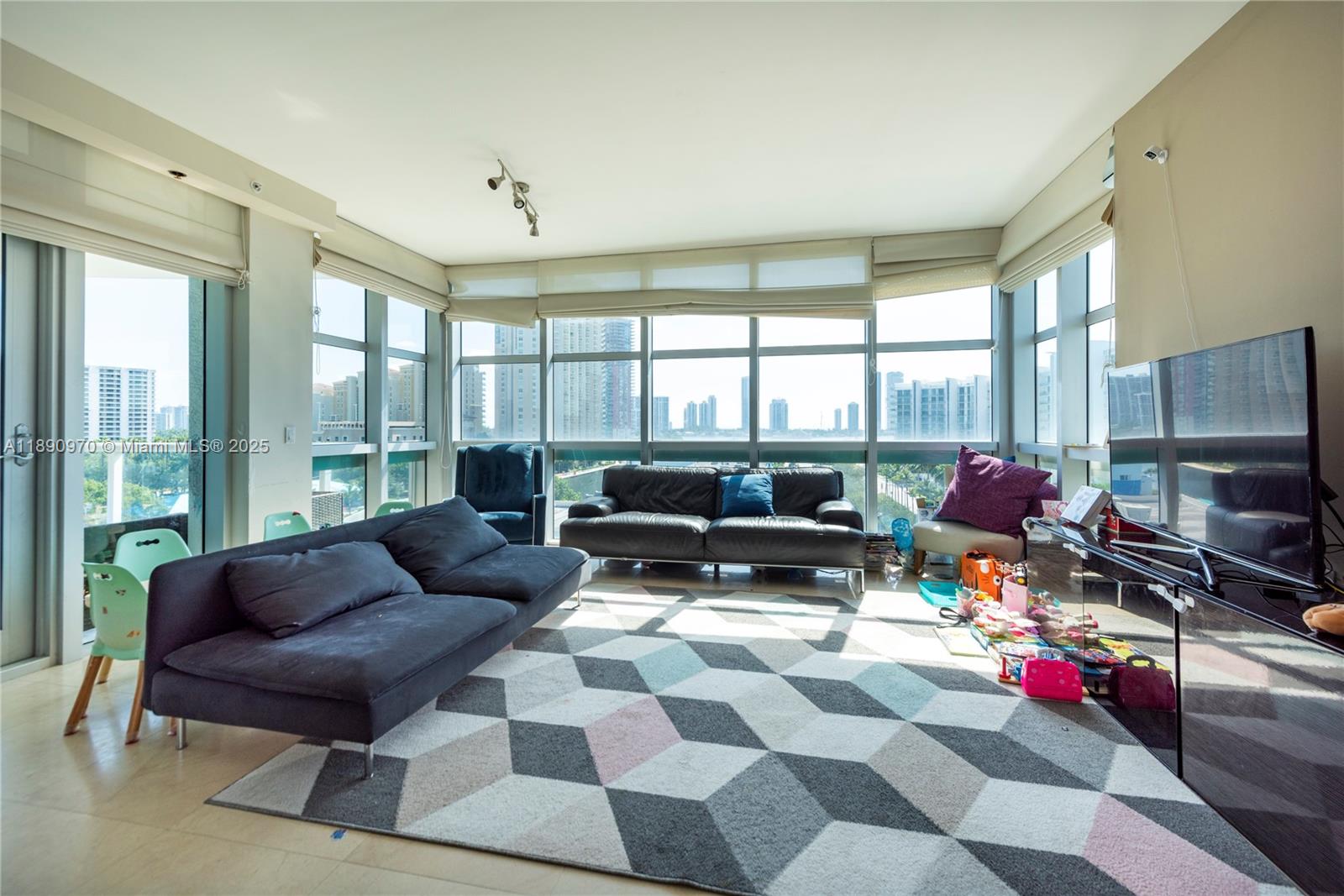 3131 NE 188th St #2-808, Aventura FL 33180