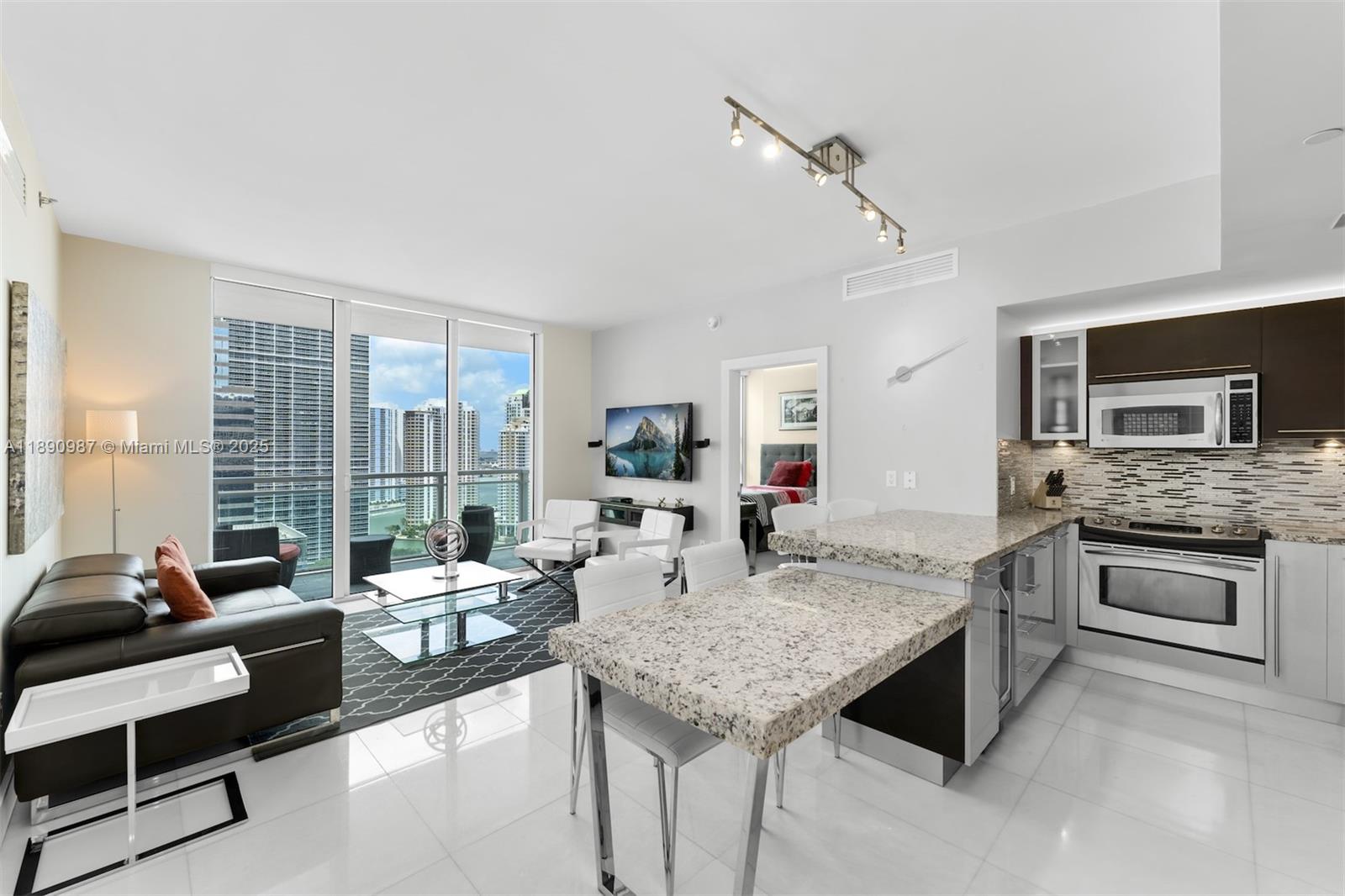 950 Brickell Bay Dr #2606, Miami FL 33131