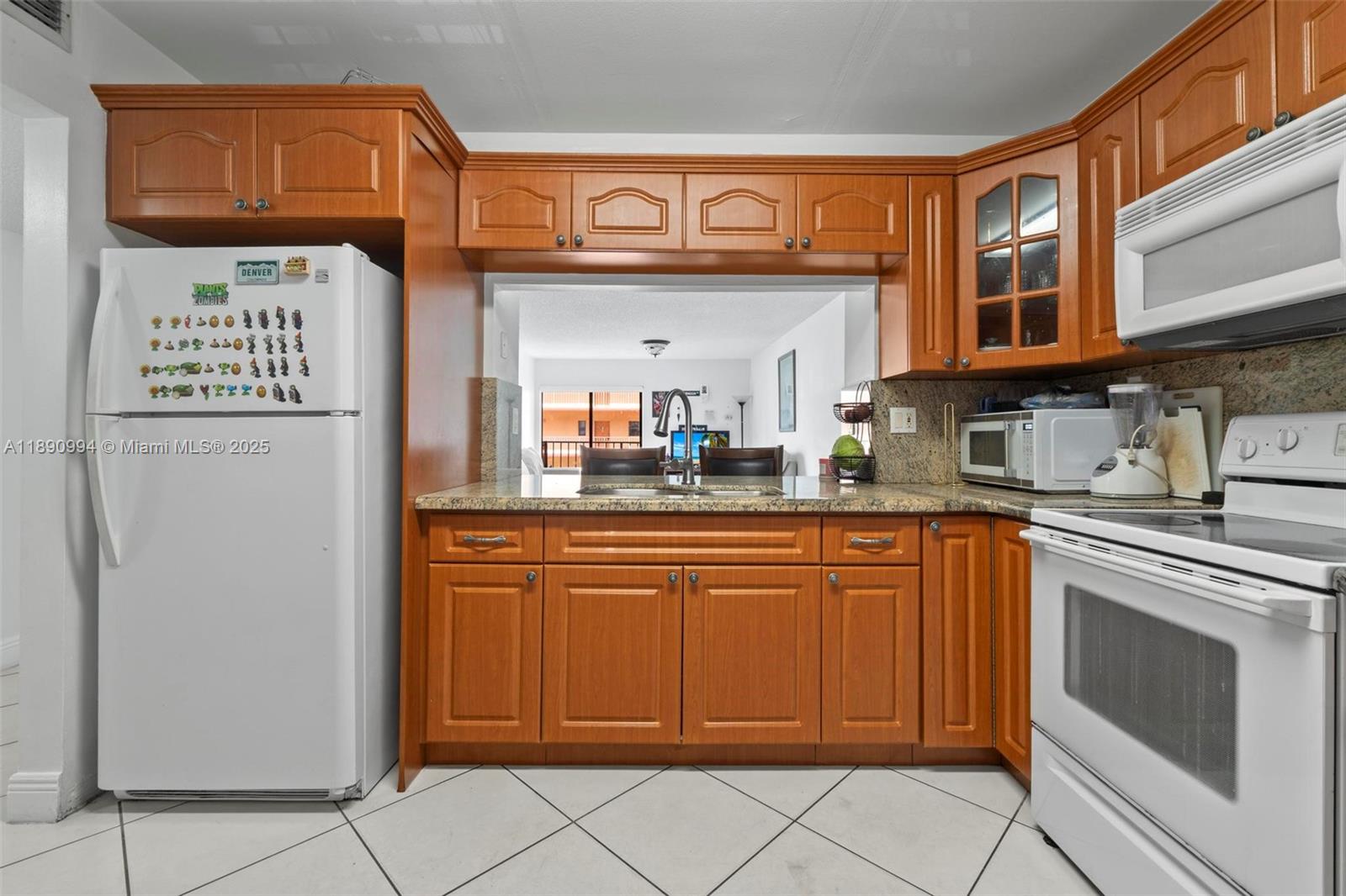 1800 W 54th St #109, Hialeah FL 33012