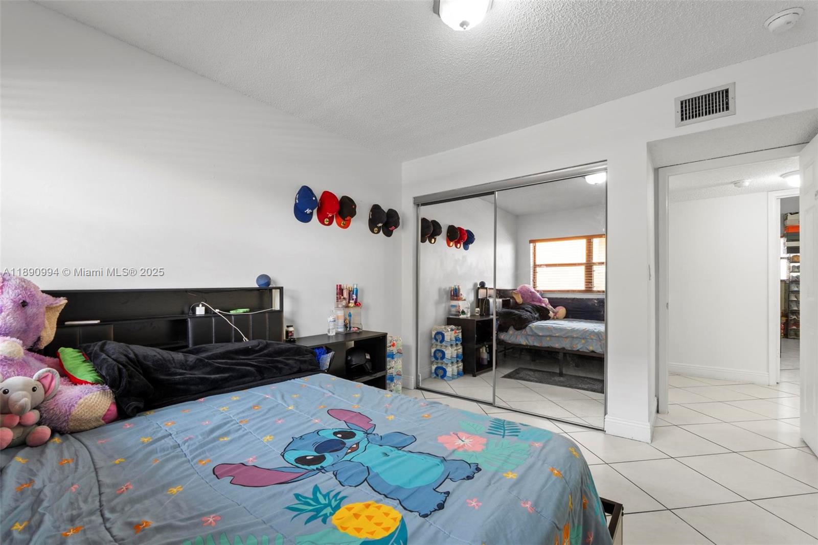1800 W 54th St #109, Hialeah FL 33012