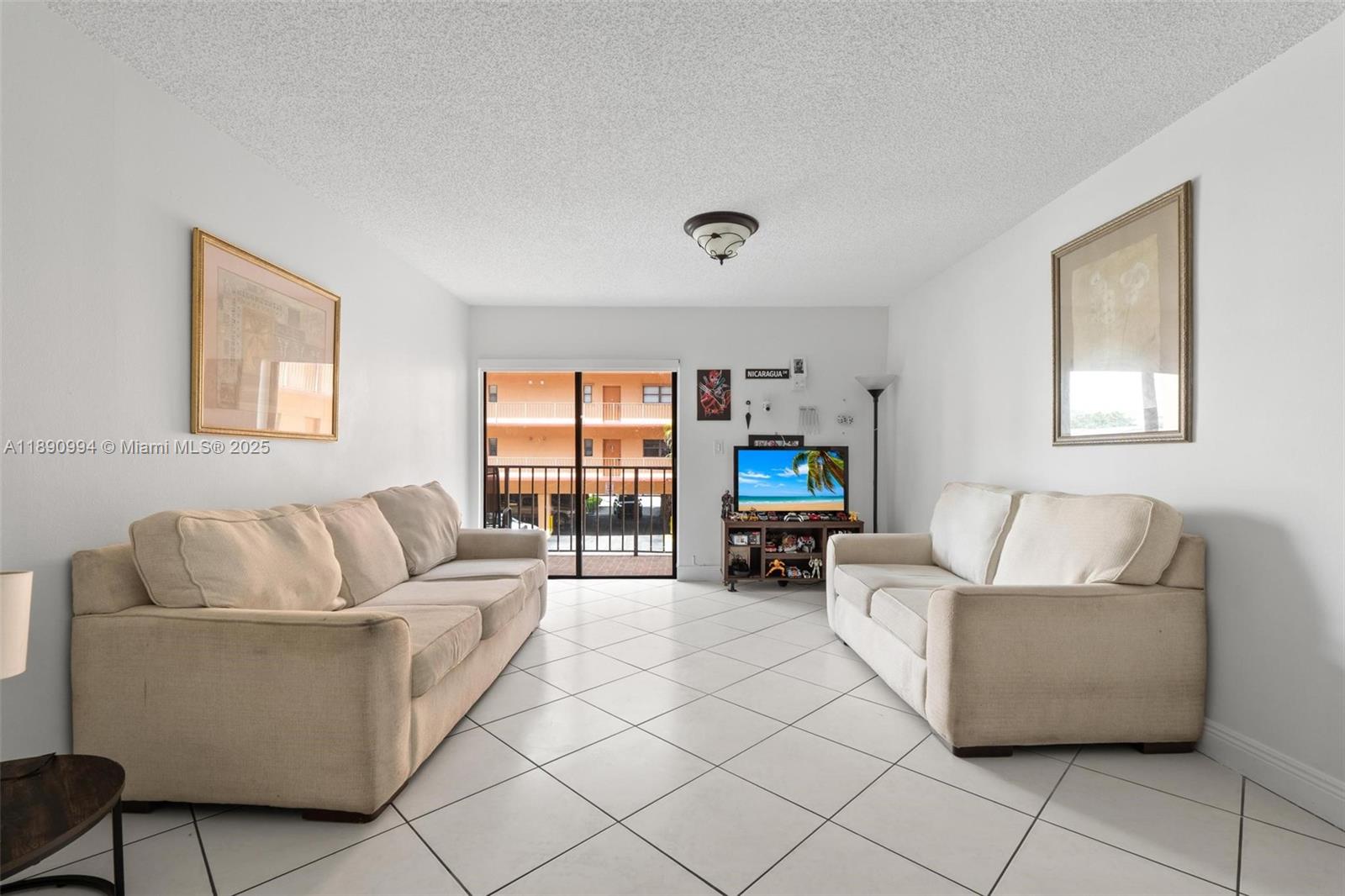 1800 W 54th St #109, Hialeah FL 33012