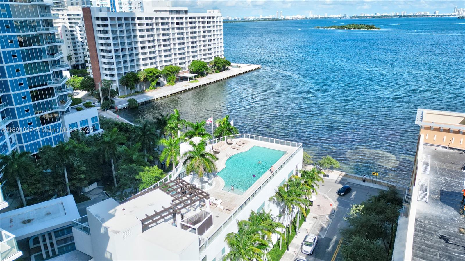 2020 N Bayshore Dr #1905, Miami FL 33137