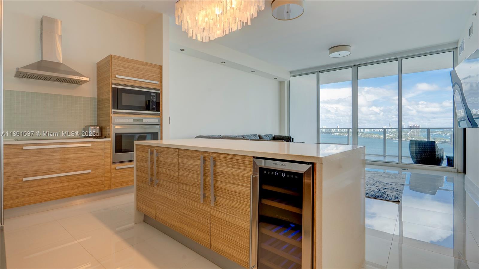 2020 N Bayshore Dr #1905, Miami FL 33137