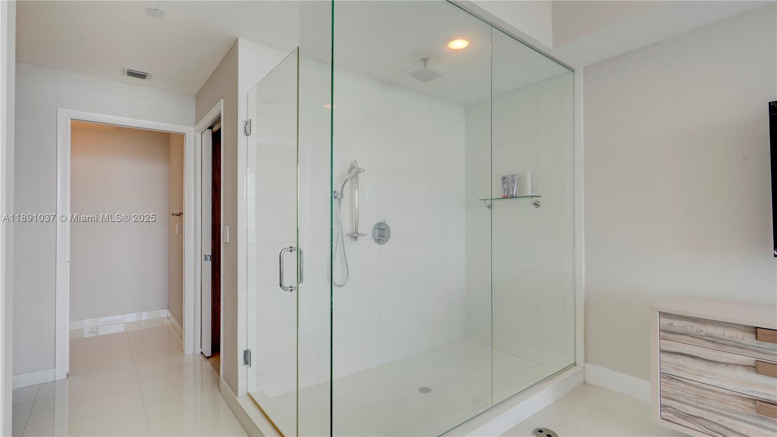 2020 N Bayshore Dr #1905, Miami FL 33137