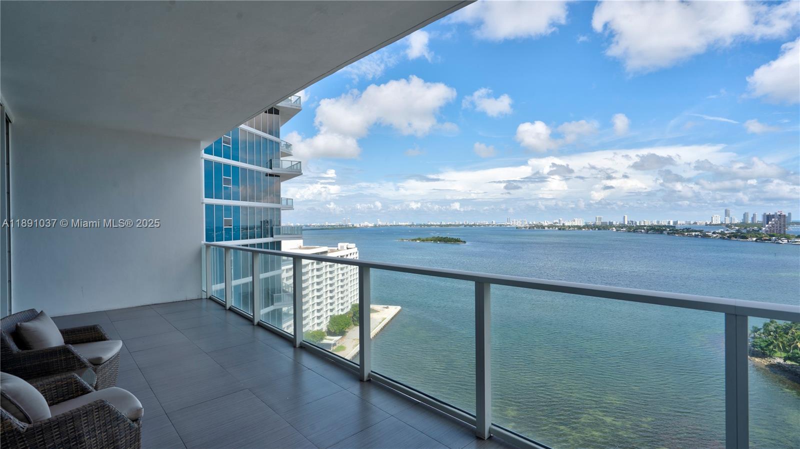 2020 N Bayshore Dr #1905, Miami FL 33137
