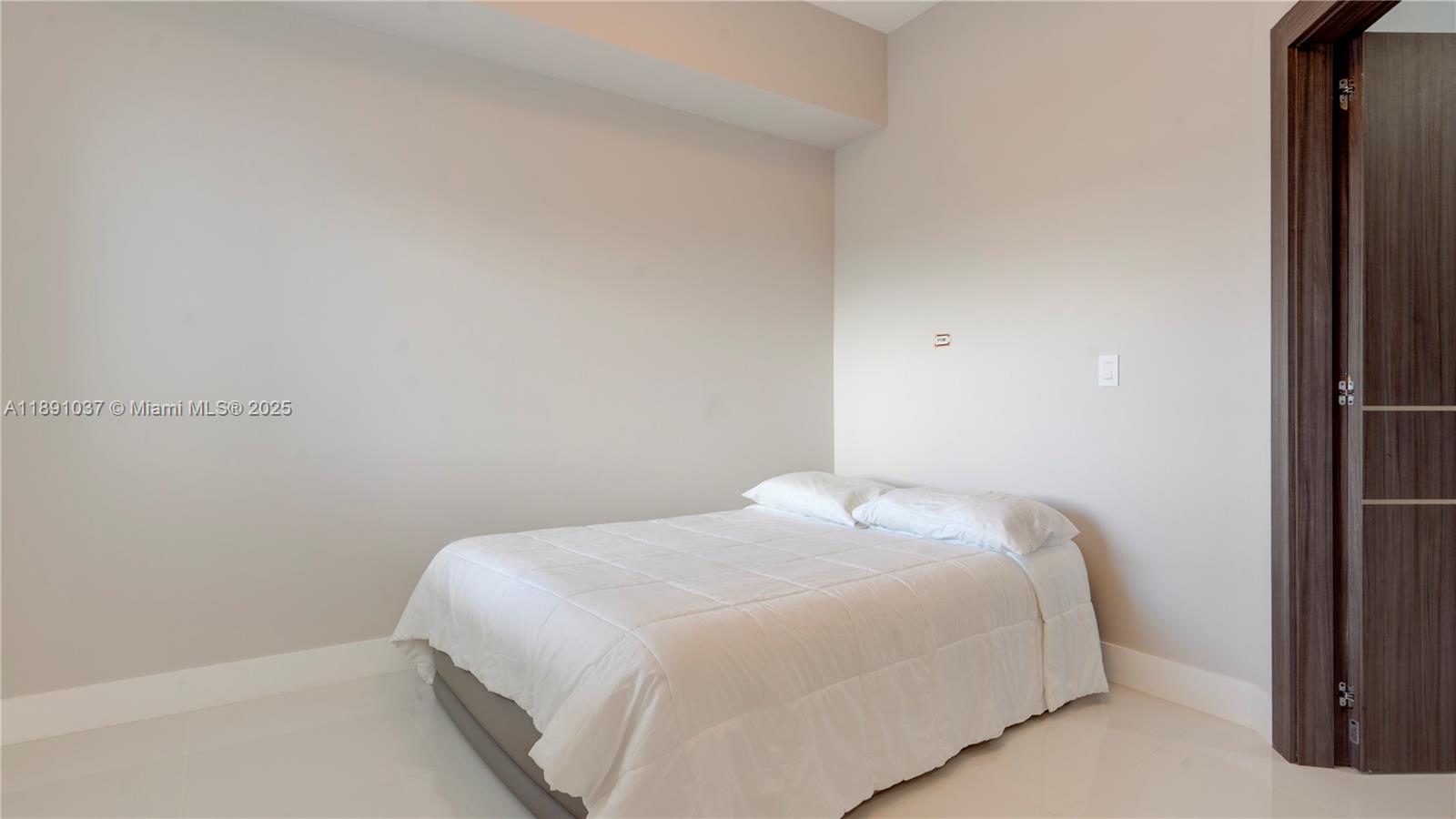 2020 N Bayshore Dr #1905, Miami FL 33137