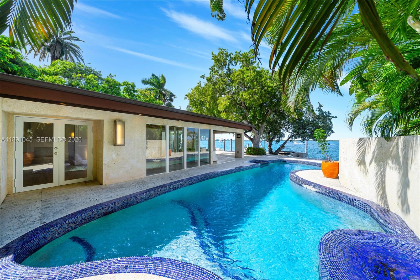 444 W Rivo Alto Dr, Miami Beach FL 33139