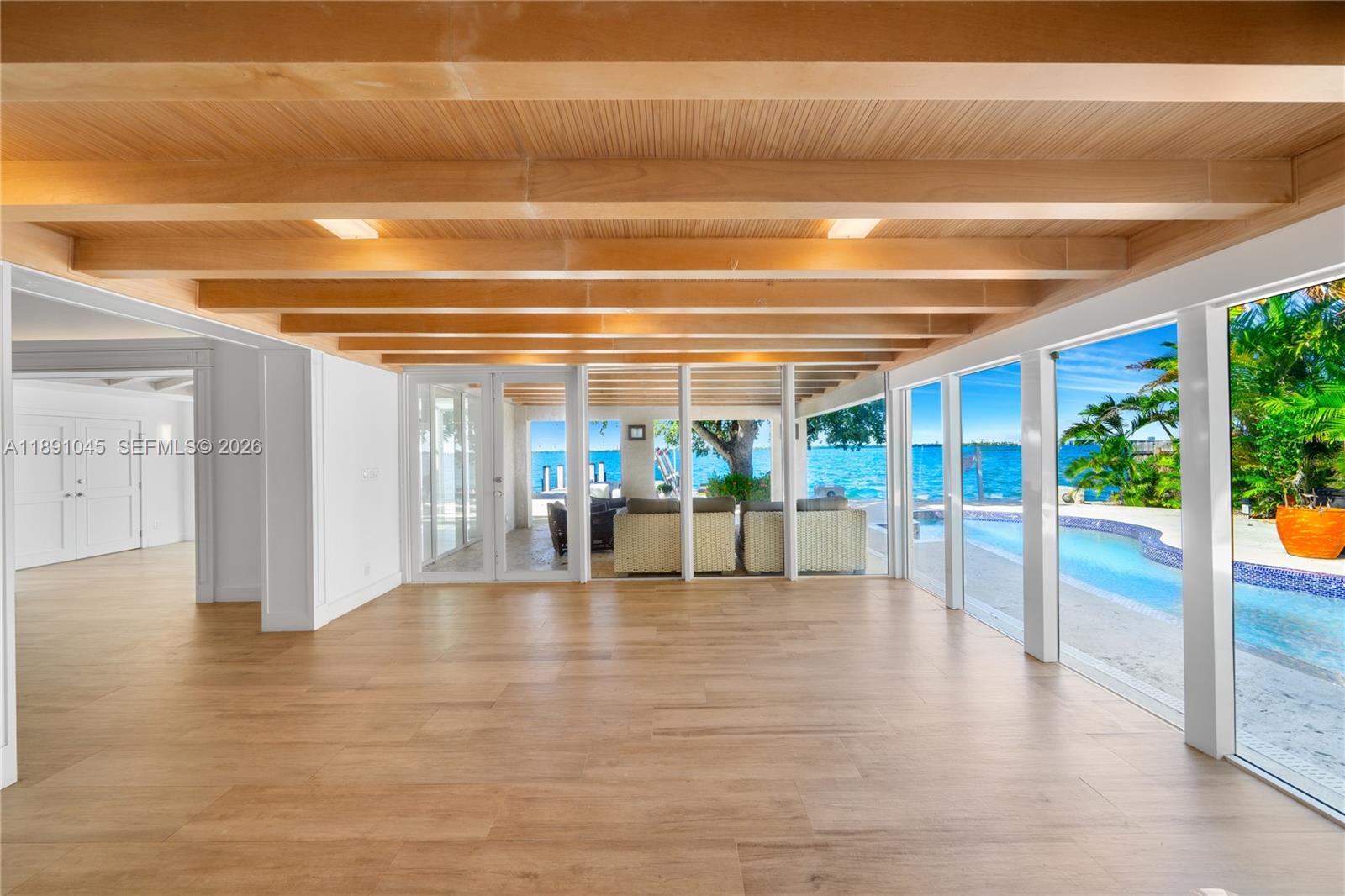 444 W Rivo Alto Dr, Miami Beach FL 33139