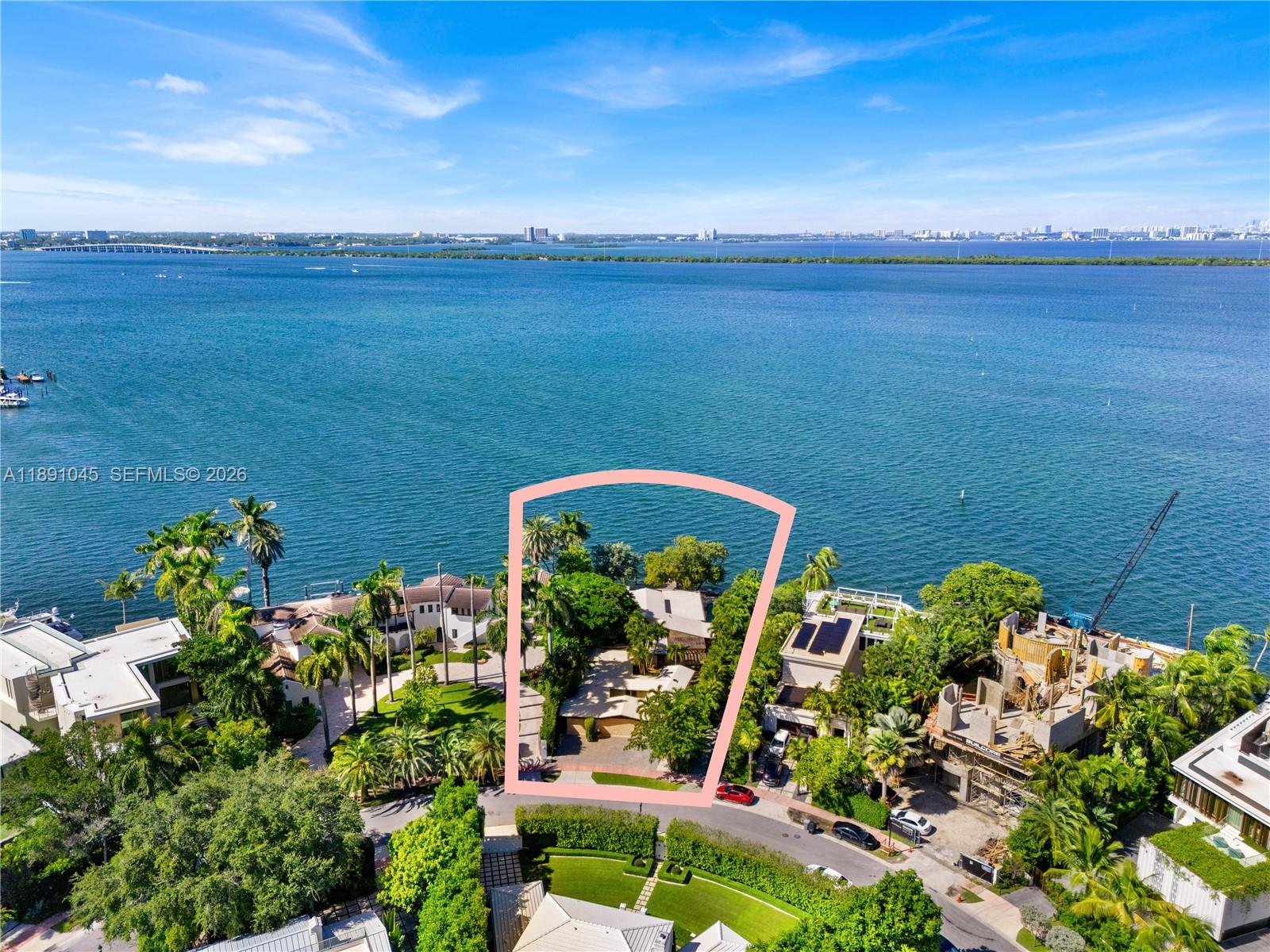 444 W Rivo Alto Dr, Miami Beach FL 33139