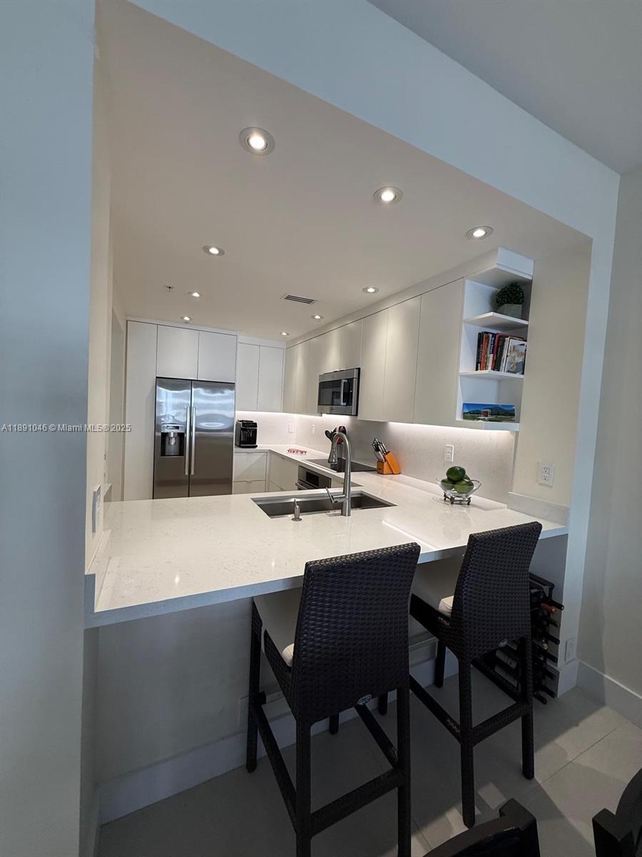 201 Crandon Blvd #632, Key Biscayne FL 33149